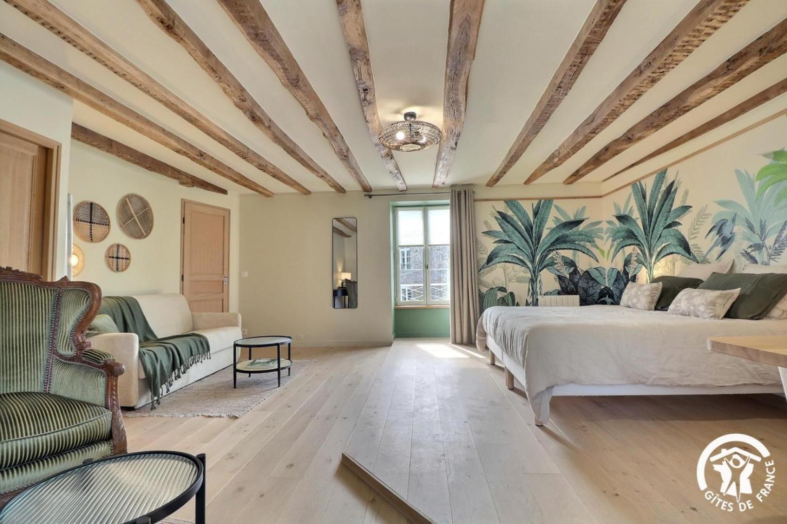 Bed and Breakfast Le Jardin De Quercus Bazouges-la-Perouse Экстерьер фото